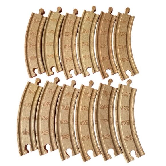 Thomas & Friends Lot Of 12 6” Curved Train Track Pieces - Picture 1 of 4